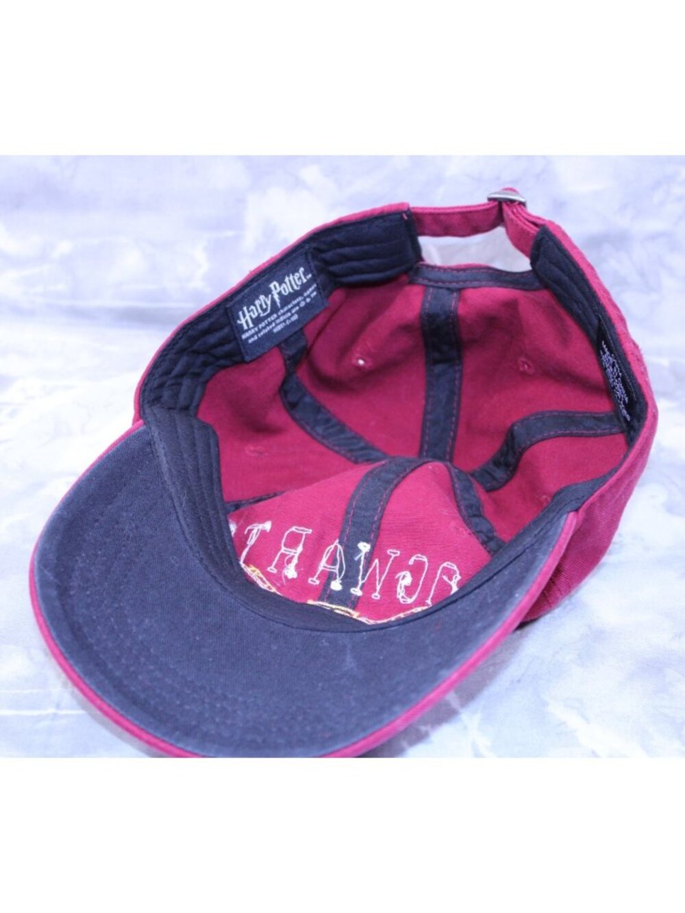 OSFA Harry Potter Hogwarts Alumni Adjustable Strapback Cap Hat Dark Red - Picture 4 of 8